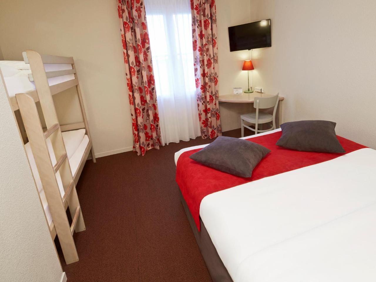 Campanile Val De France Hotel Magny-le-Hongre Bagian luar foto